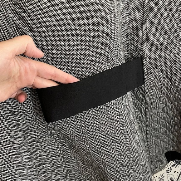 Cabi 100% cotton grey herringbone quilted moto fall jacket - Picture 9 of 11